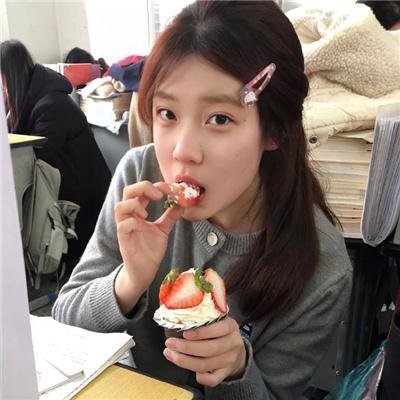 云雾女孩封面