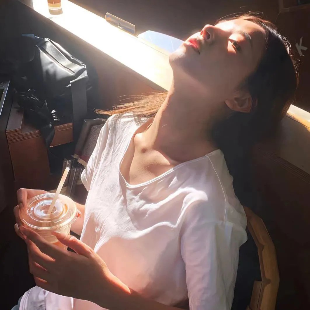 新恋爱经焦点图