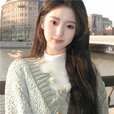 伊人如故封面
