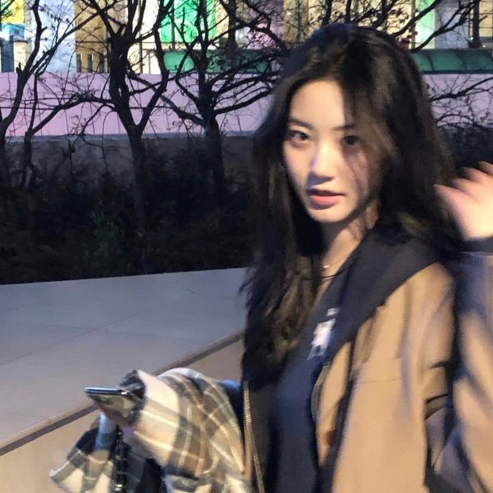 彩色房间封面